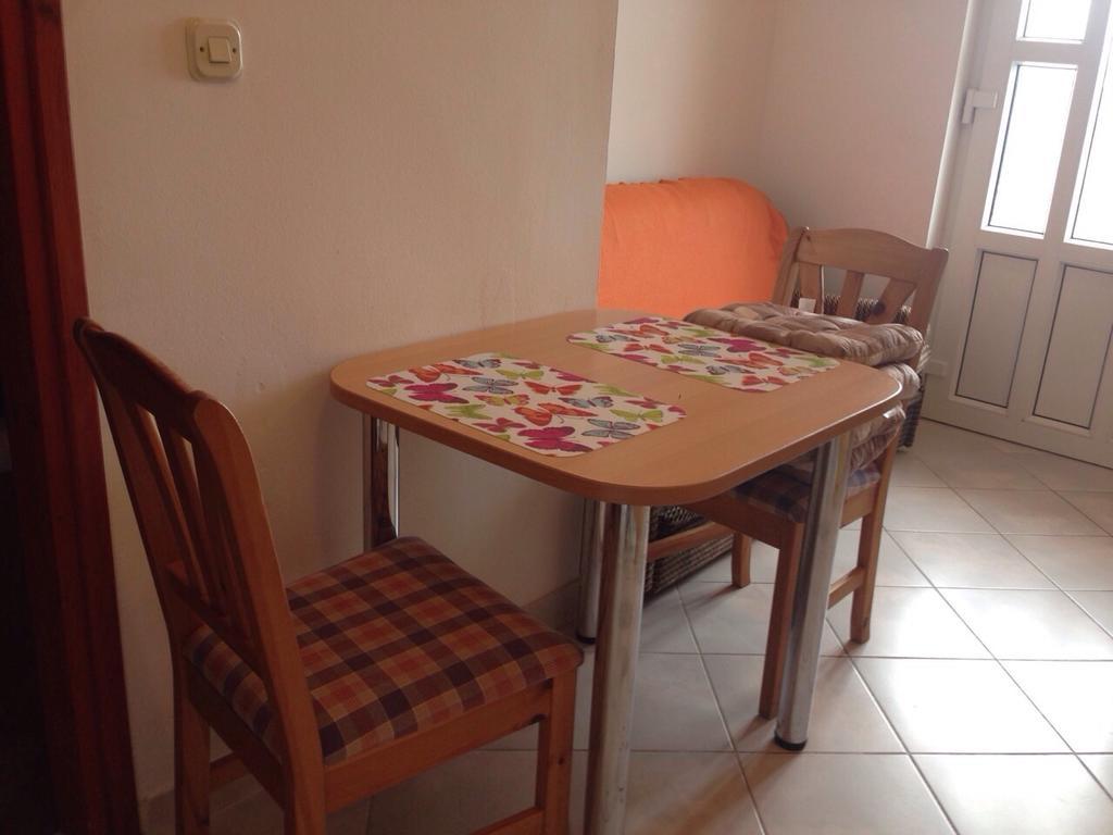 Apartments Niki Sveti Petar  Rom bilde